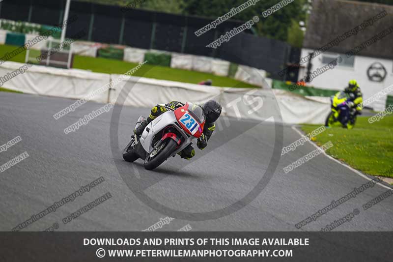 enduro digital images;event digital images;eventdigitalimages;mallory park;mallory park photographs;mallory park trackday;mallory park trackday photographs;no limits trackdays;peter wileman photography;racing digital images;trackday digital images;trackday photos